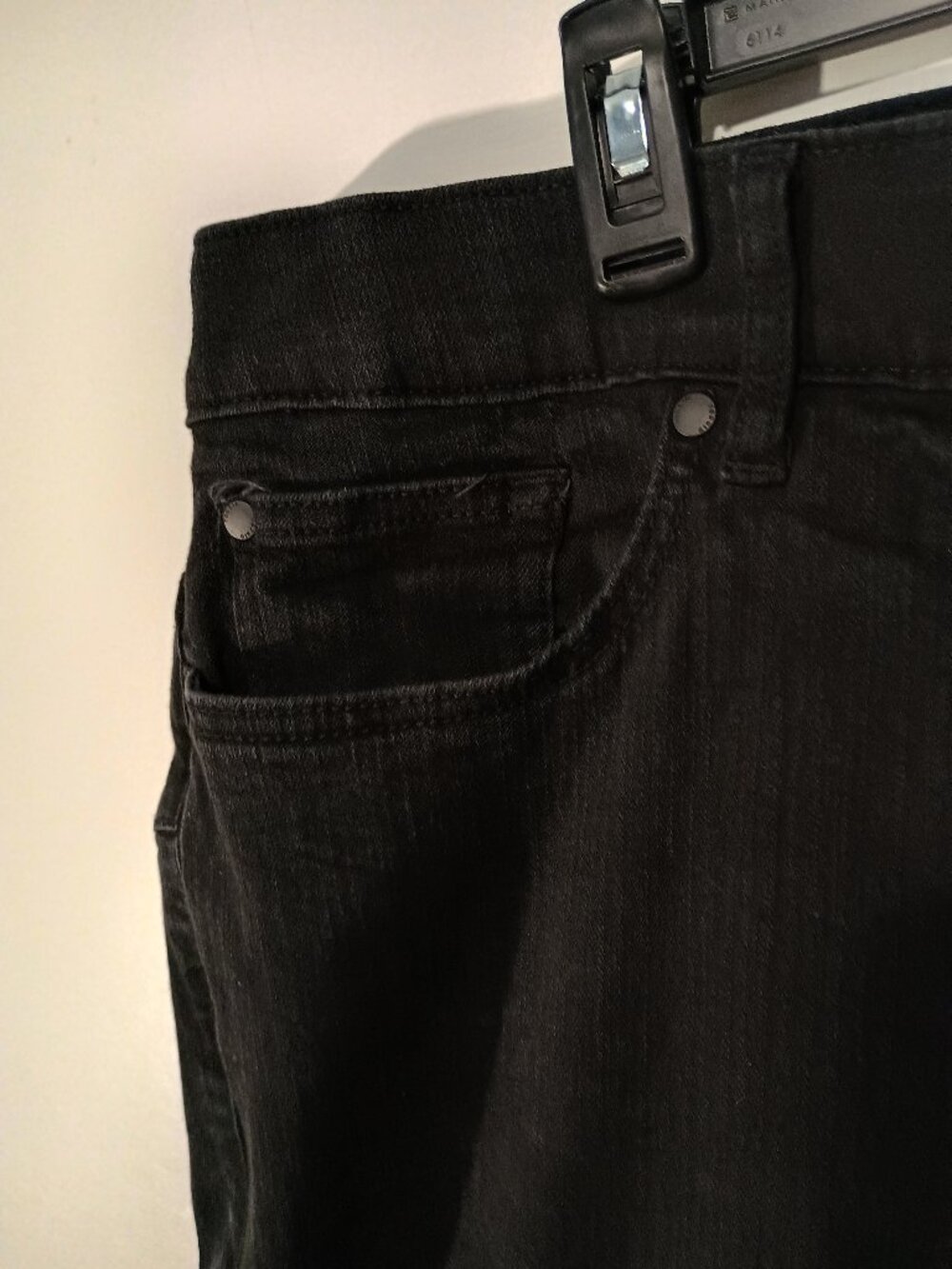 Torrid Bombshell Skinny Jeans Women’s Plus Size 26R Black Premium Stretch Denim - Picture 4 of 8